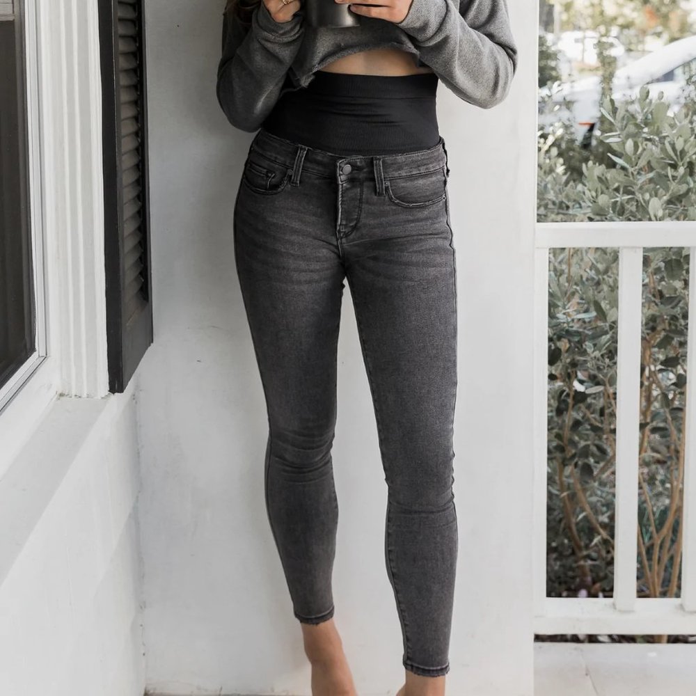 BLANQI Postpartum Support Skinny Jeans - Charcoal Wash